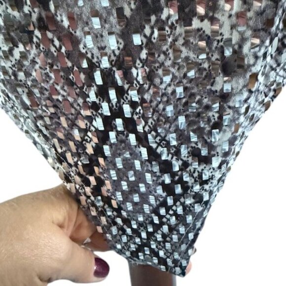 Women's Mock Neck Cut Out Bodysuit Mirrored Embellishment Snake Skin Print SZ 1X - Picture 6 of 16